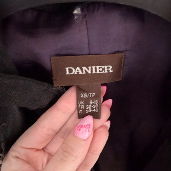 Danier Leather Jacket - Picture 4 of 4